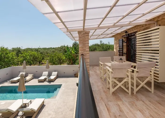 Artemis Luxury Méson Yerakaríon