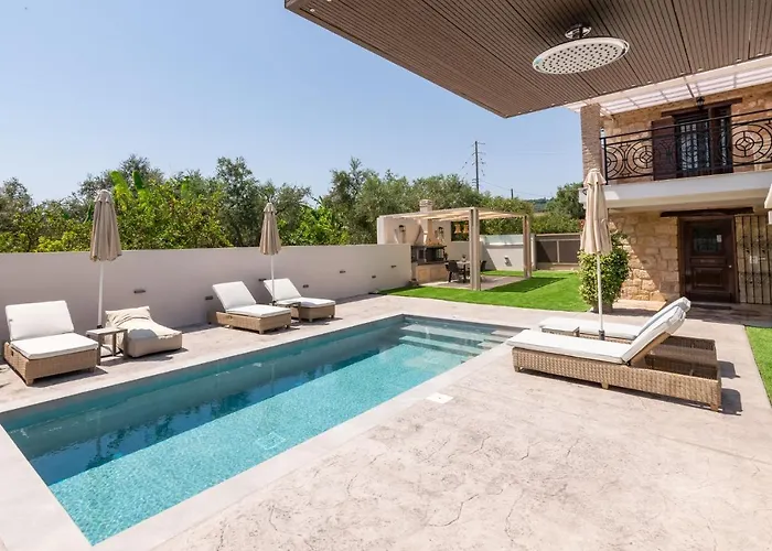 Artemis Luxury Villa Méson Yerakaríon