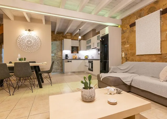 Artemis Luxury Villa *