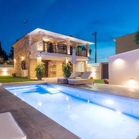 Artemis Luxury Villa *