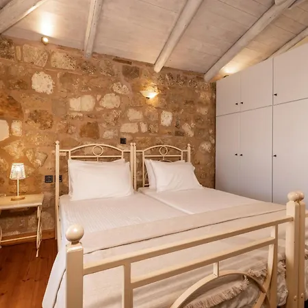 Artemis Luxury * Méson Yerakaríon