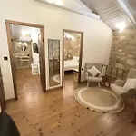 Villa Artemis Luxury Méson Yerakaríon