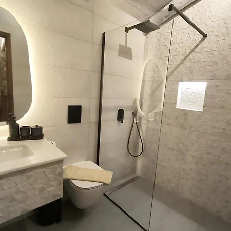 Villa Artemis Luxury Méson Yerakaríon